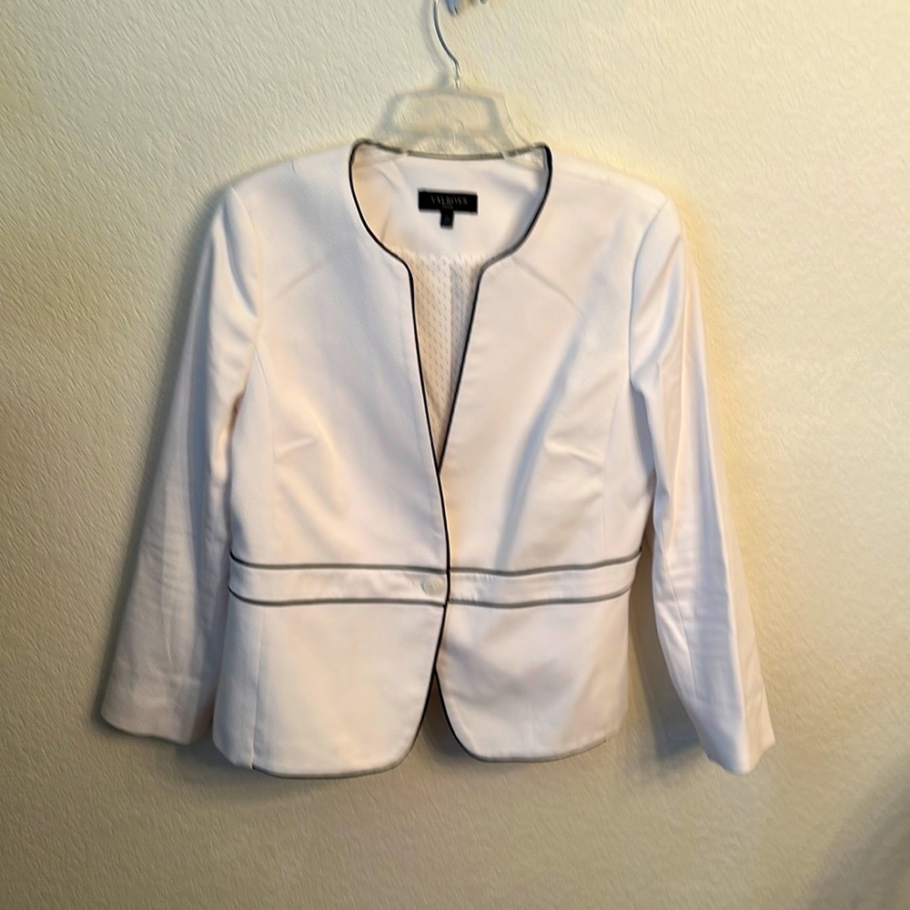 Talbots size 14P white jacket with black piping, 1 button front, lined.